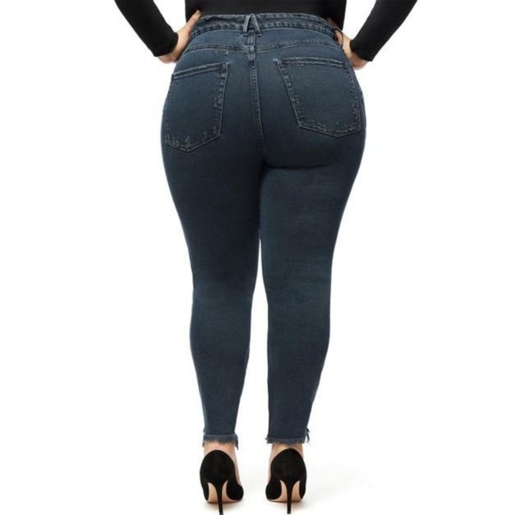 GOOD AMERICAN Good Curve Crop Skinny Raw Hem Jeans - Picture 2 of 10
